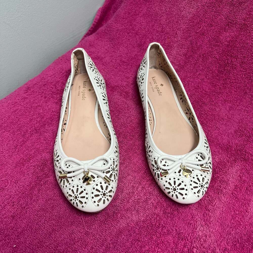 kate spade Laser Cut White Ballet Flats Size 9 Medium Womens Spring Summer Shoes